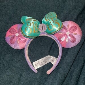 Small World Minnie Ears!